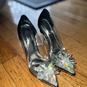 Elegant Black Women's Shoes with Crystal Embellishments